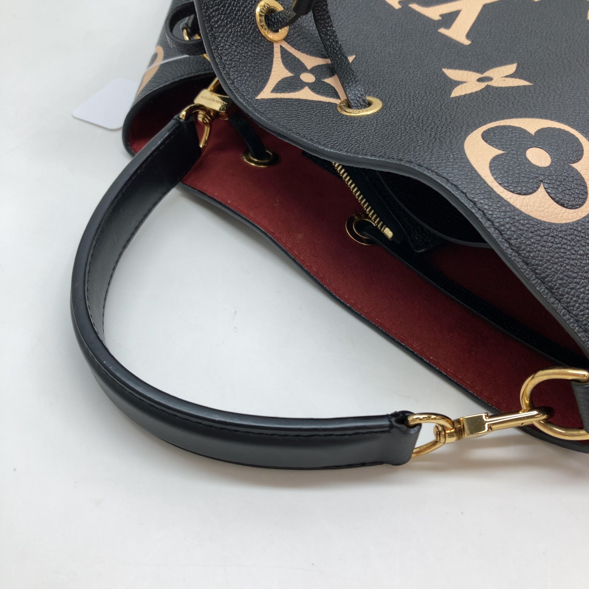 Louis Vuitton NeoNoe, Empreinte Monogram Giant Bicolor Anplant Calf Leather