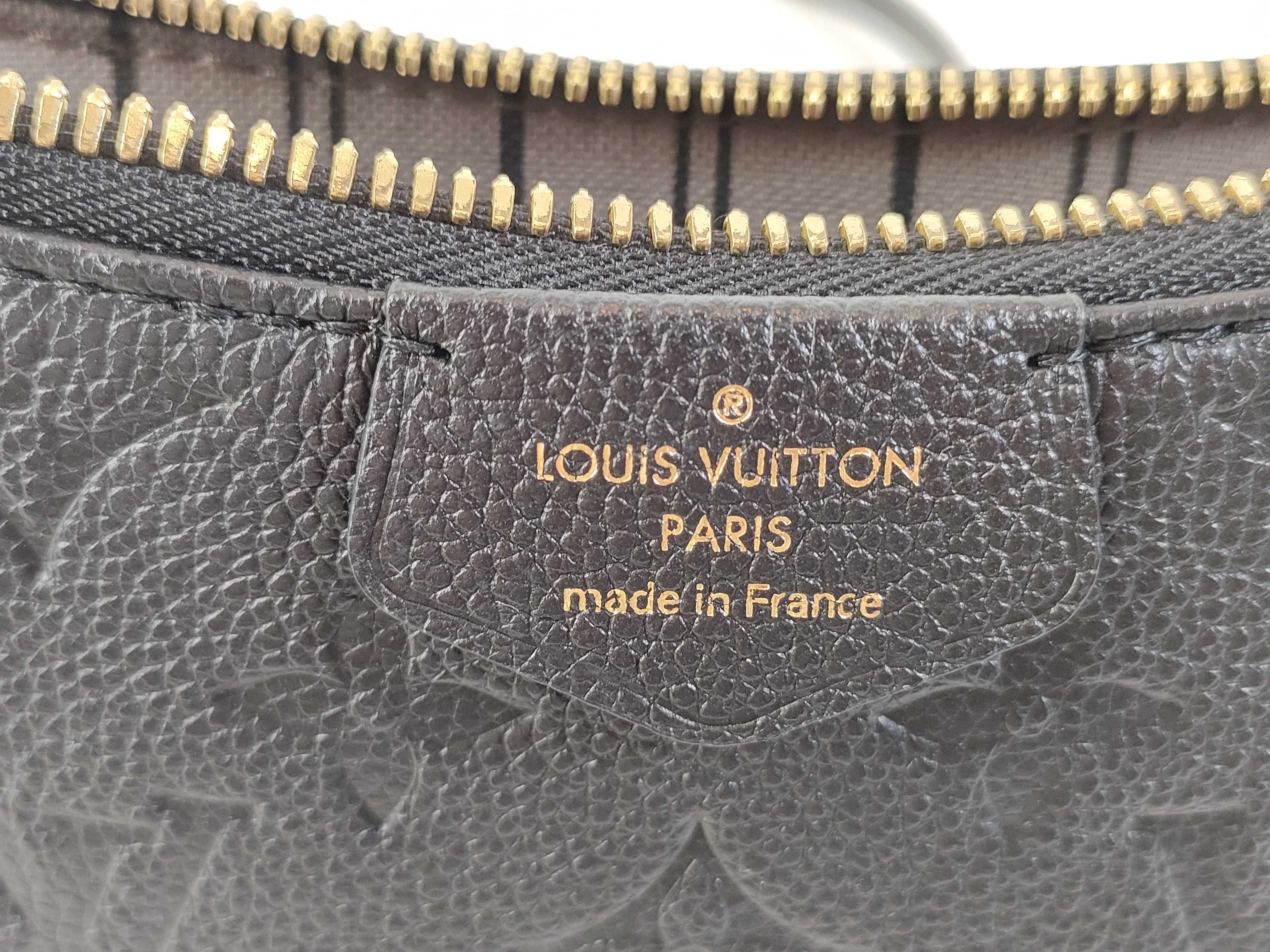 Louis Vuitton Easy Pouch Empreinte Leather Black
