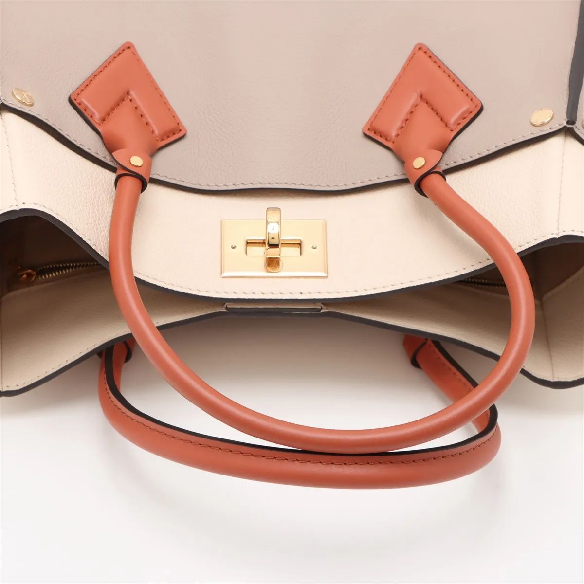 Louis Vuitton On My Side MM, Calf Leather