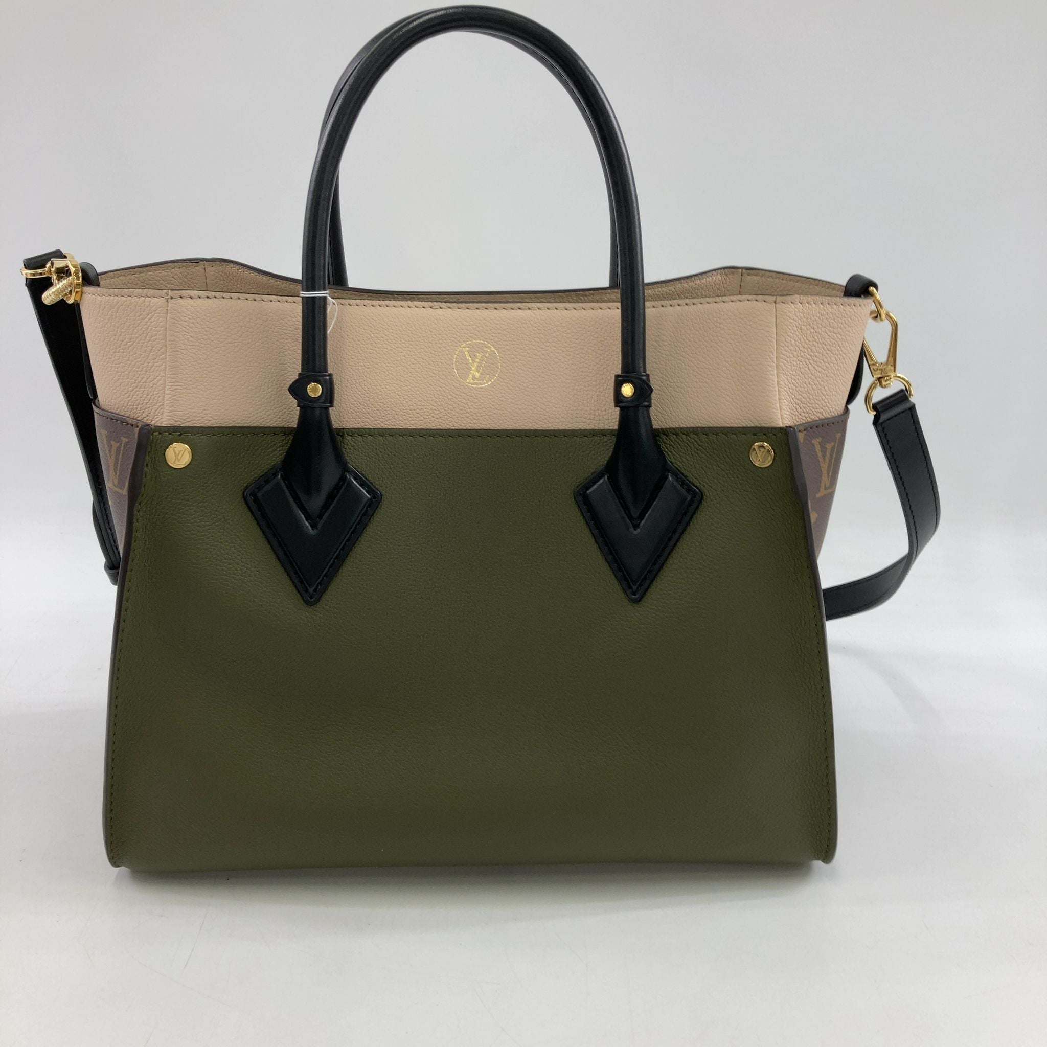 Louis Vuitton On My Side MM, Calf Leather Olive