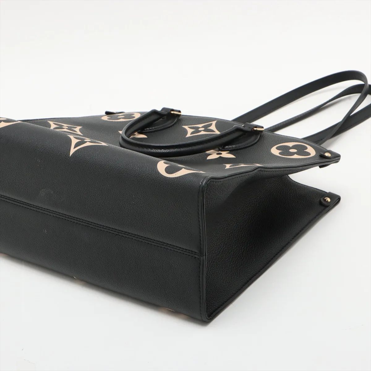 Louis Vuitton OnTheGo MM Bicolor Monogram Empreinte