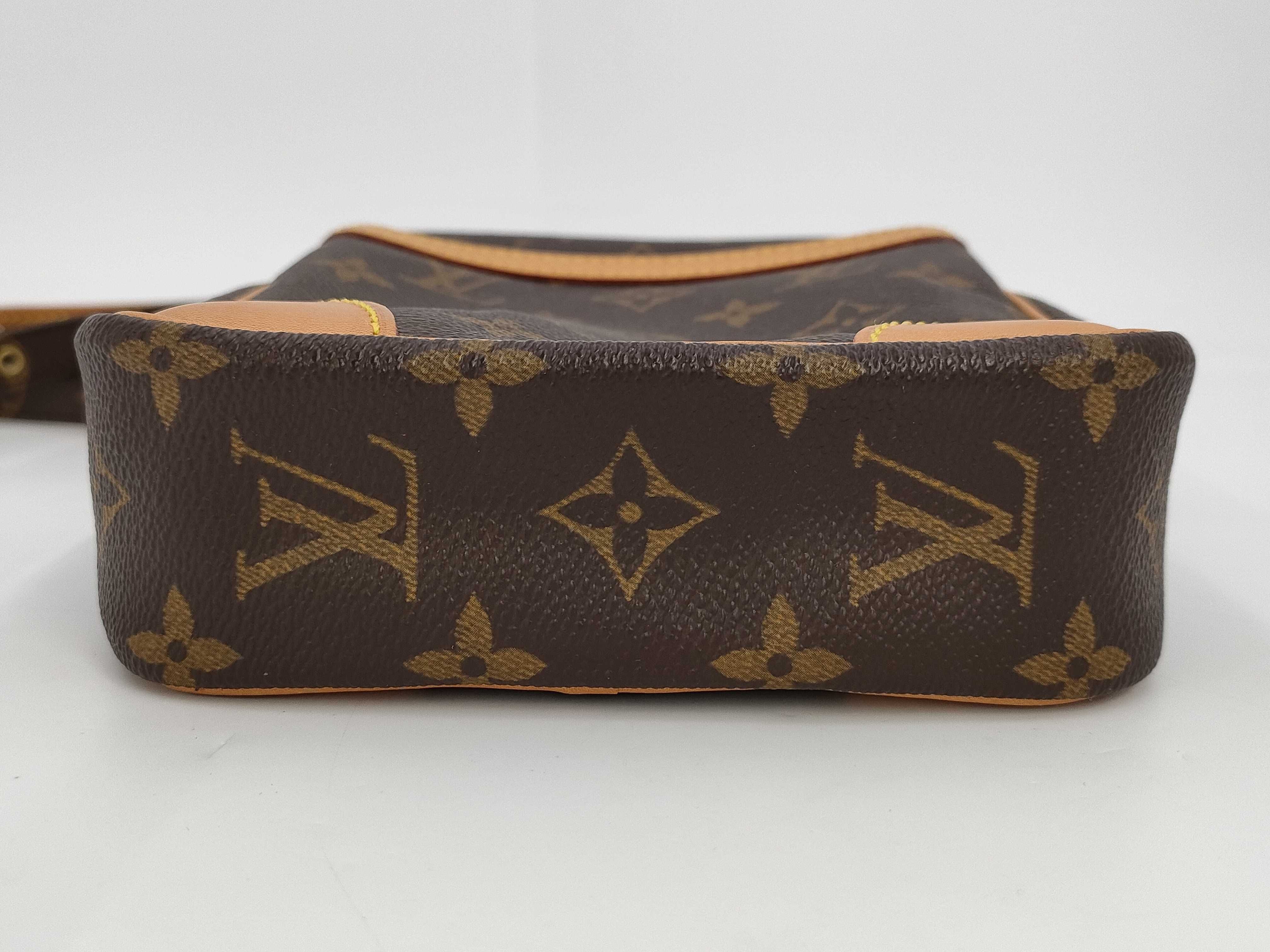 Louis Vuitton Danube, Monogram