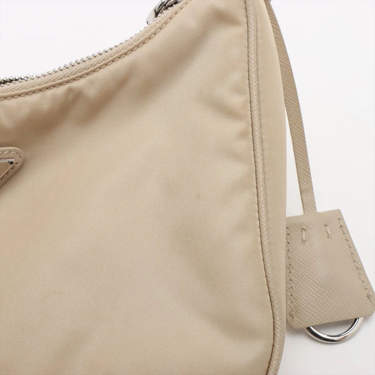 Prada Leather Re-edition 2005 Shoulder Bag Saffiano Beige