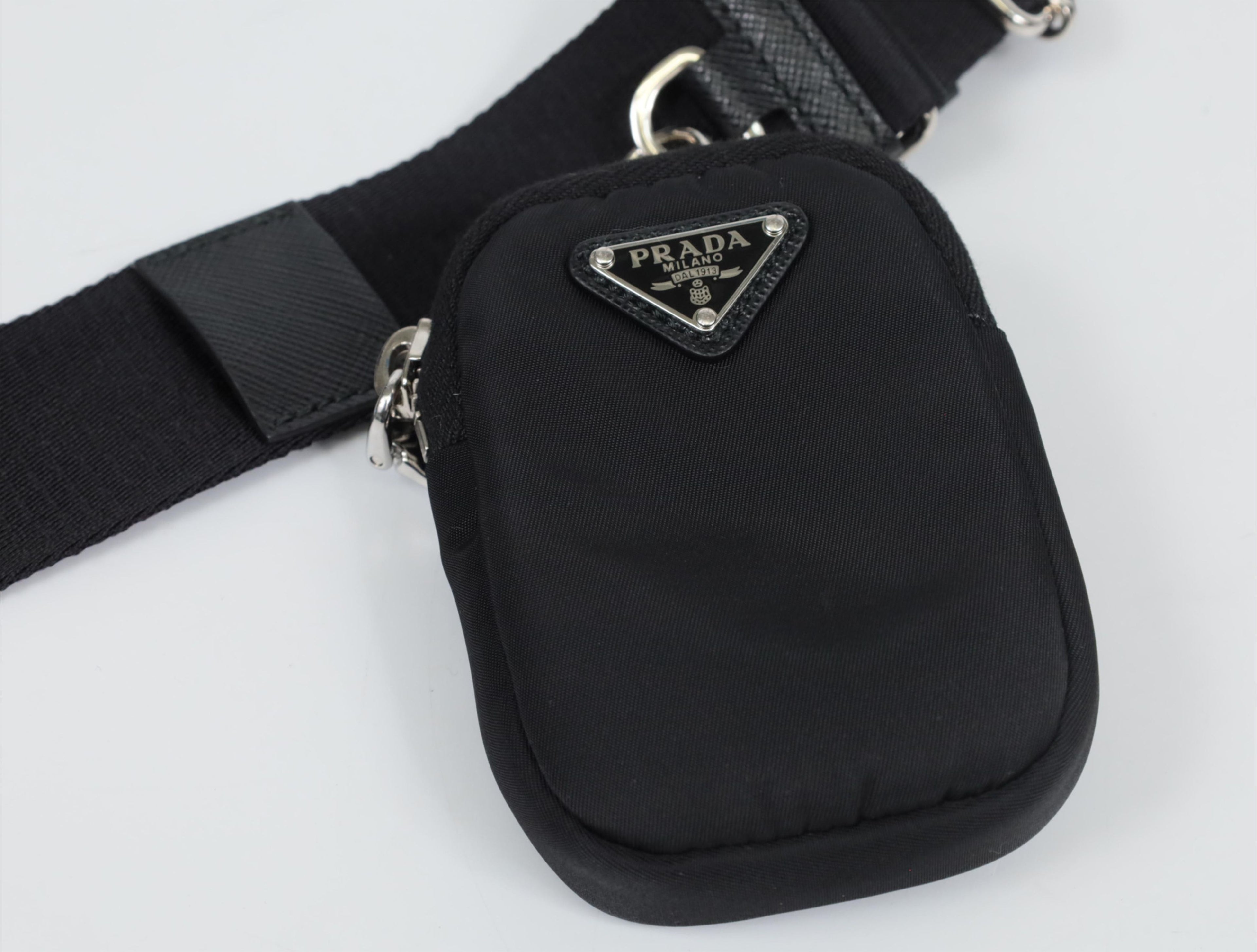 Prada Re-Edition 2005 Nylon Silver
