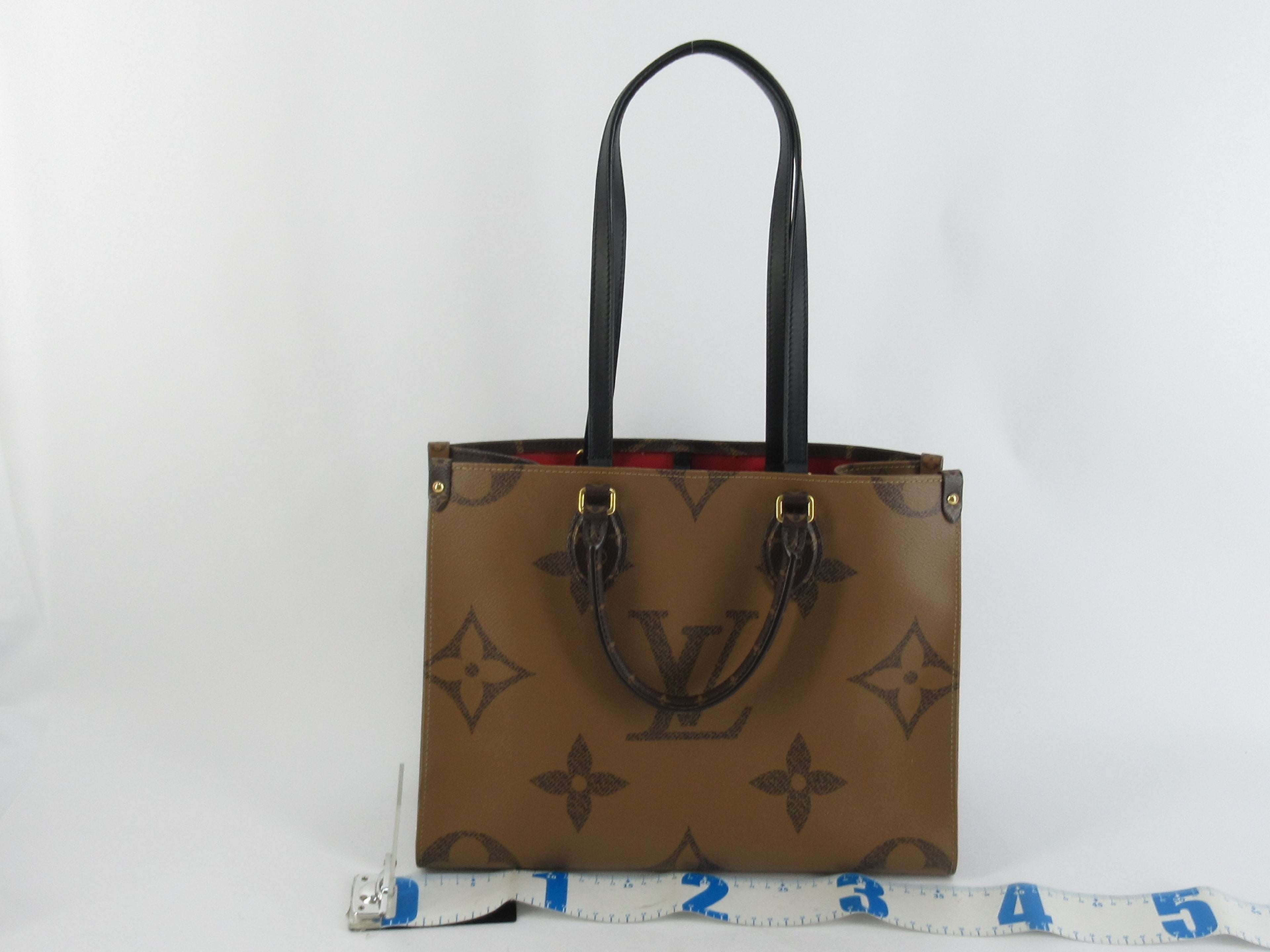 Louis Vuitton OnTheGo NM MM, Monogram Giant