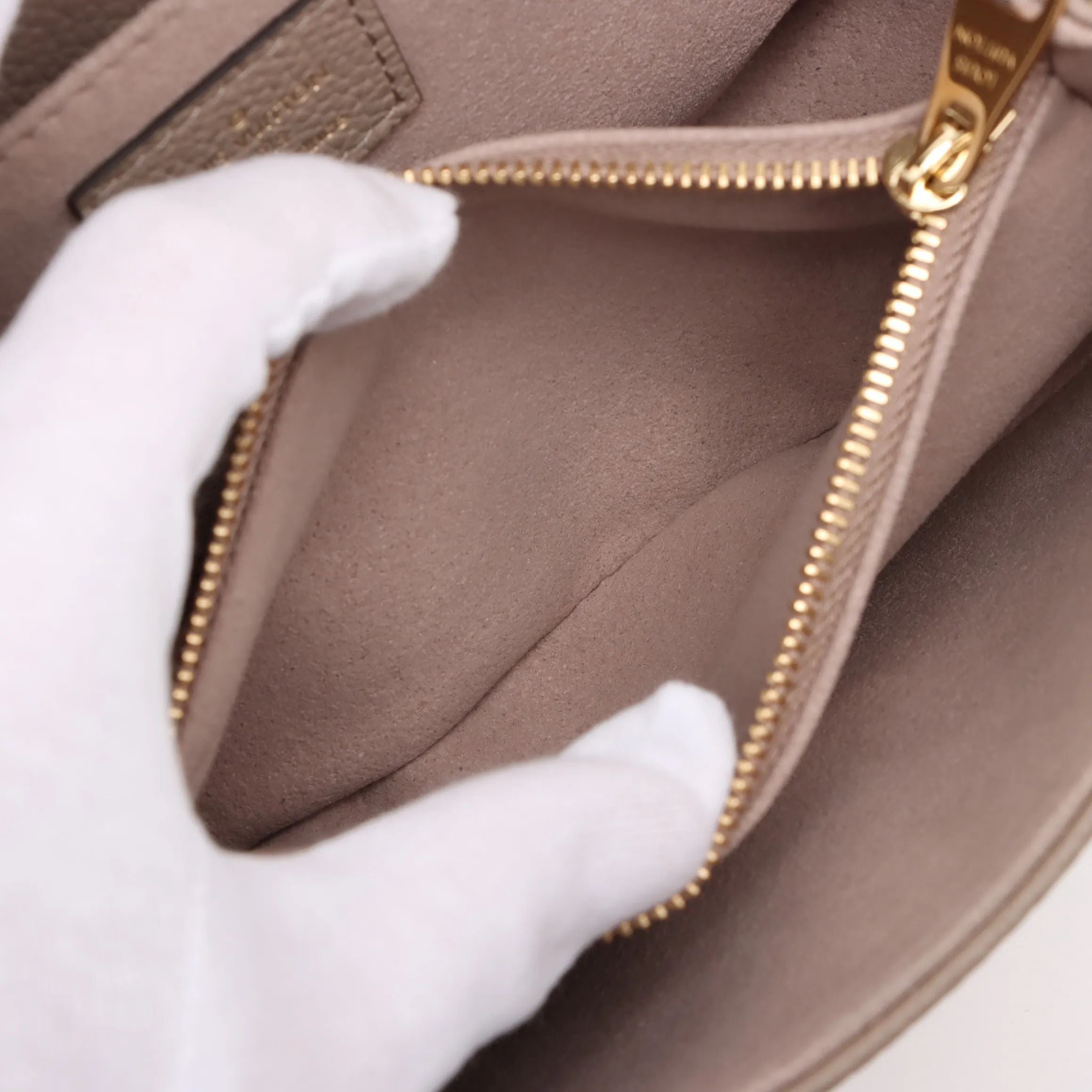 Bicolor monogram Empreinte Pochette Metis Beige