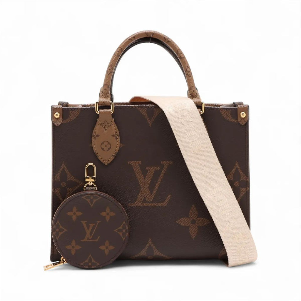 Louis Vuitton OnTheGo OM, Monogram Giant Reverse