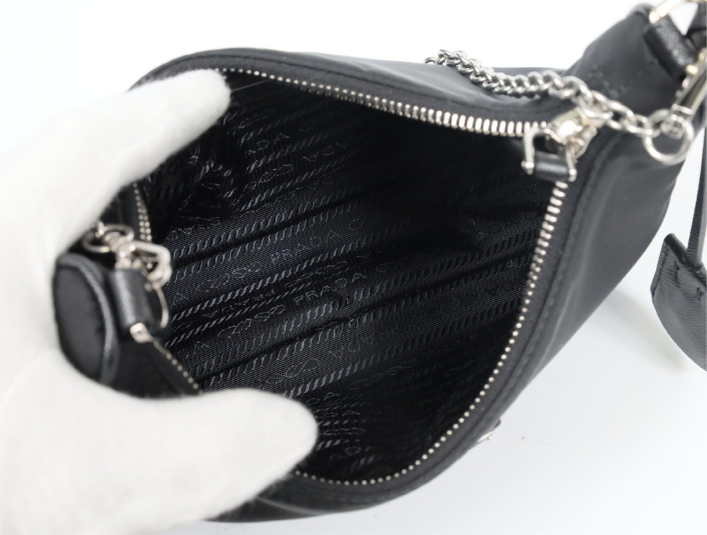 Prada Re-Edition 2005 Nylon Silver