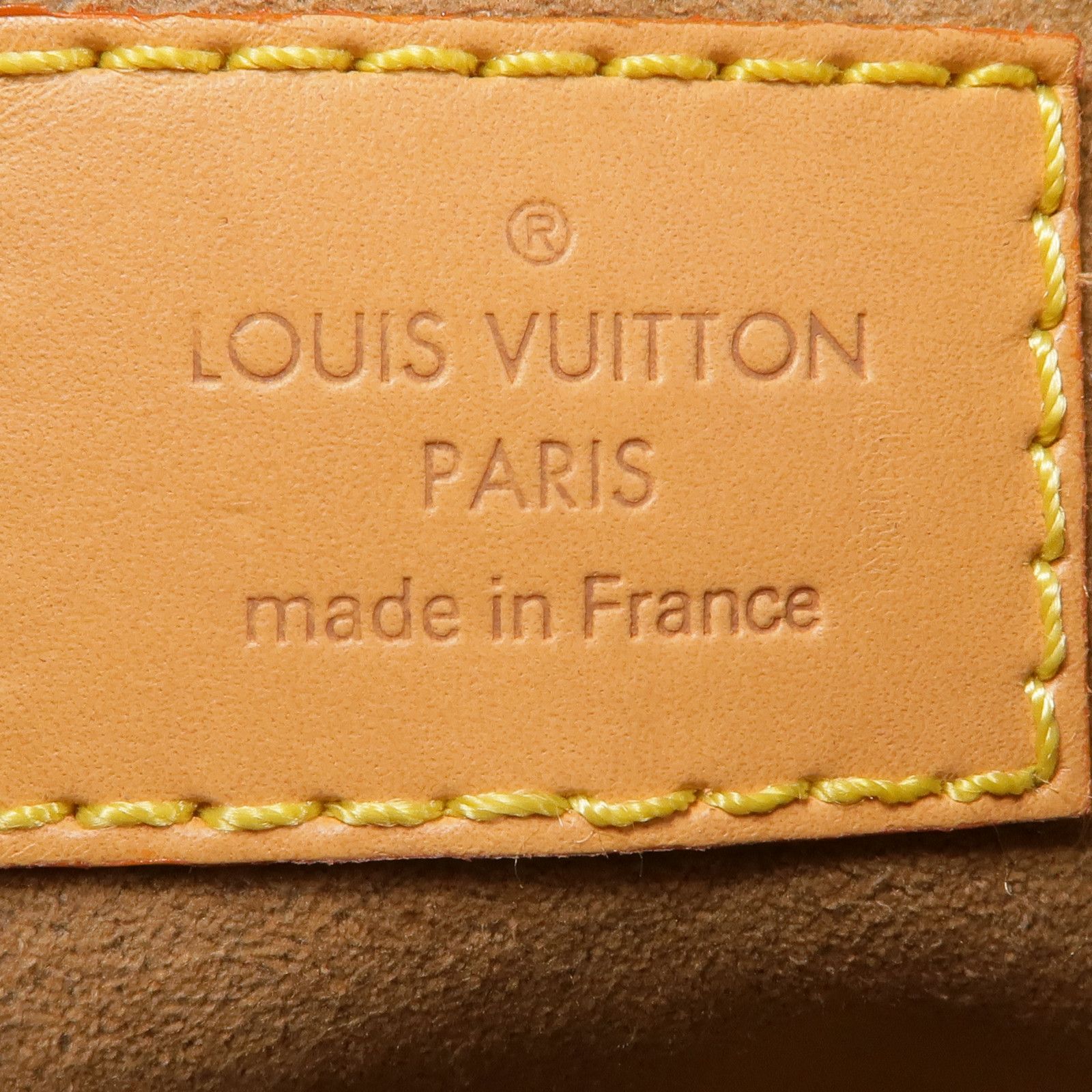Louis Vuitton Loop, Monogram Cond: AB