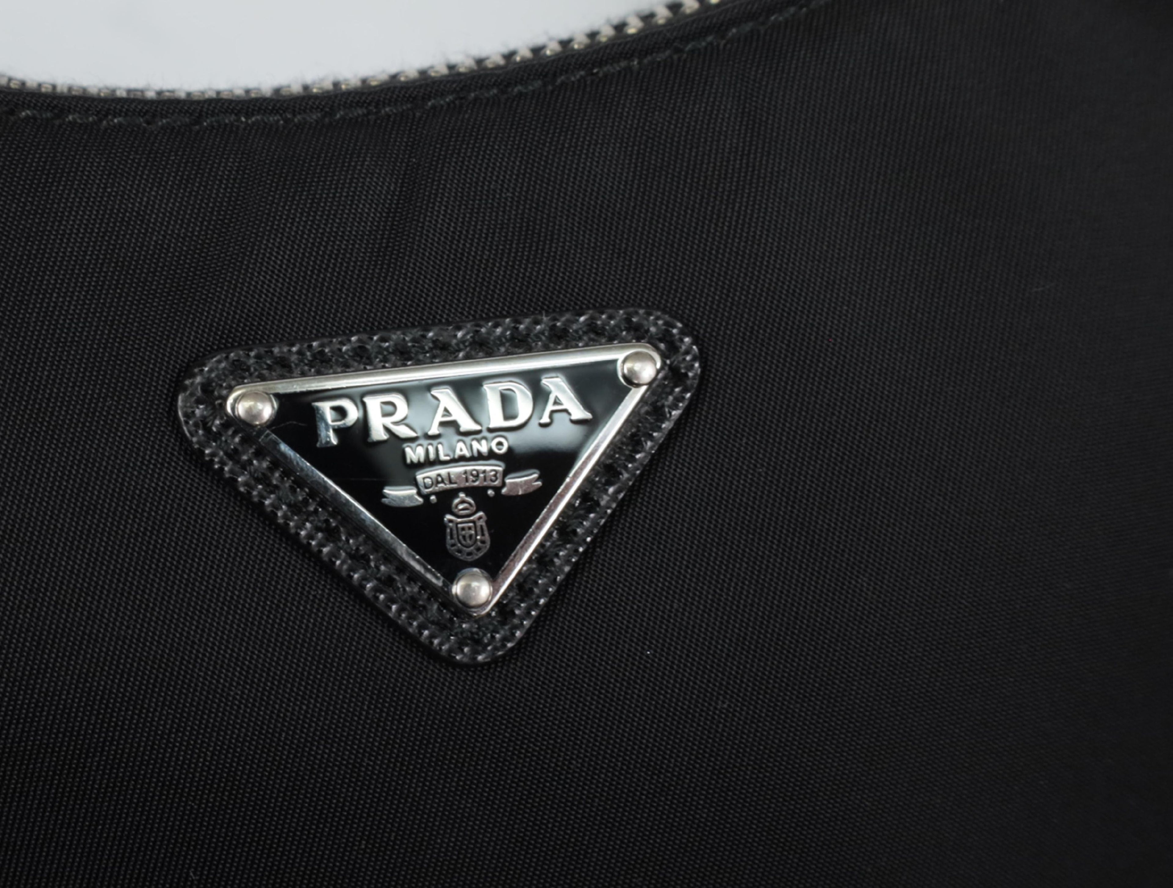 Prada Re-Edition 2005 Nylon Silver