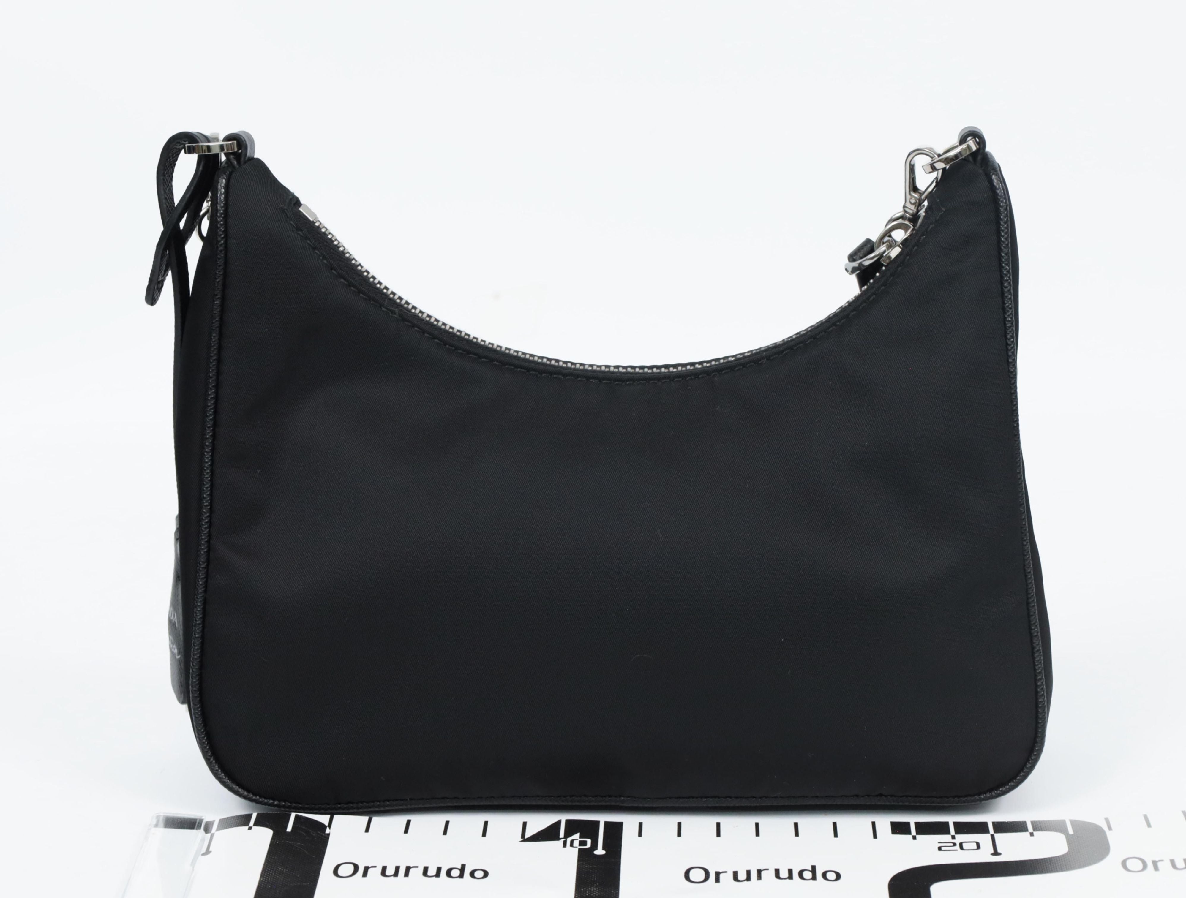 Prada Re-Edition 2005 Nylon Silver