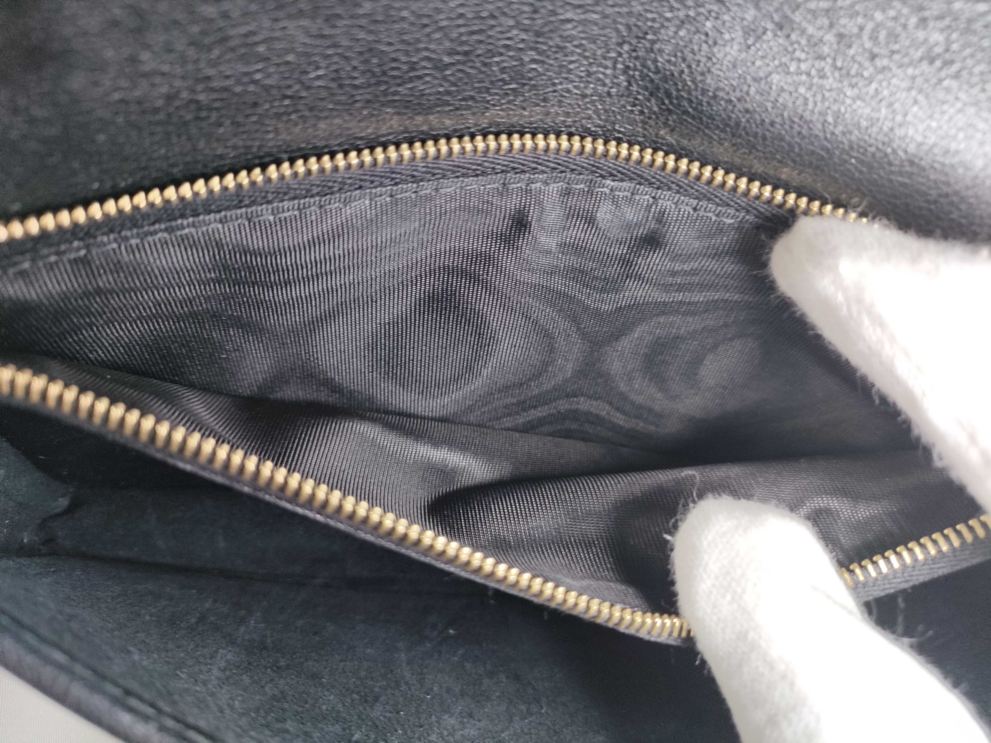 Gucci Chain Shoulder Bag Black X White