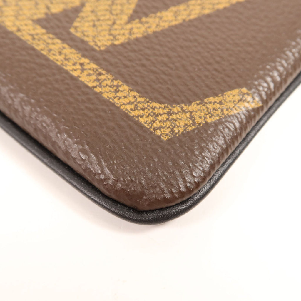 Louis Vuitton Trio Pouch, Monogram Giant