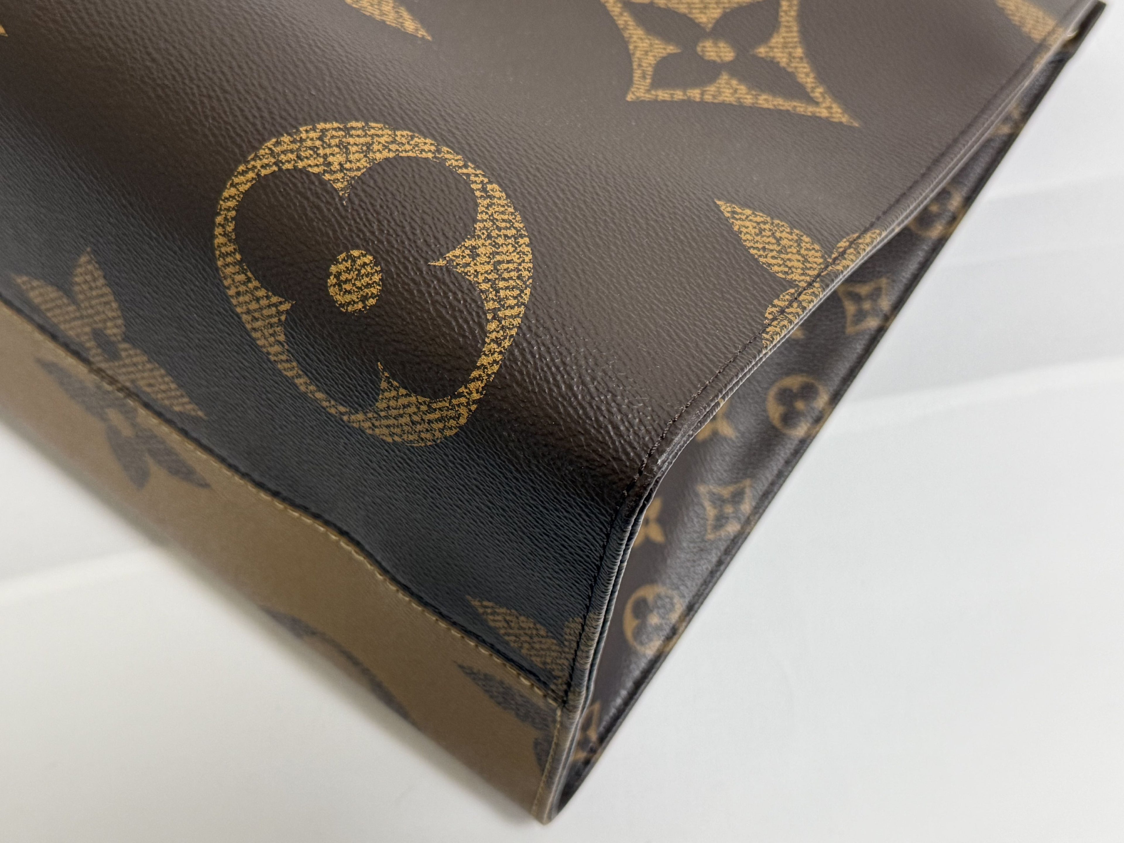 Louis Vuitton OnTheGo NM GM, Monogram Giant