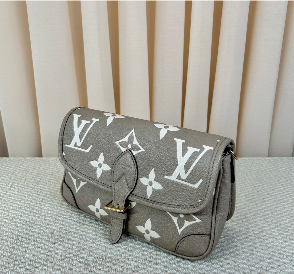 Louis Vuitton Diane Empreinte Giant Bicolor