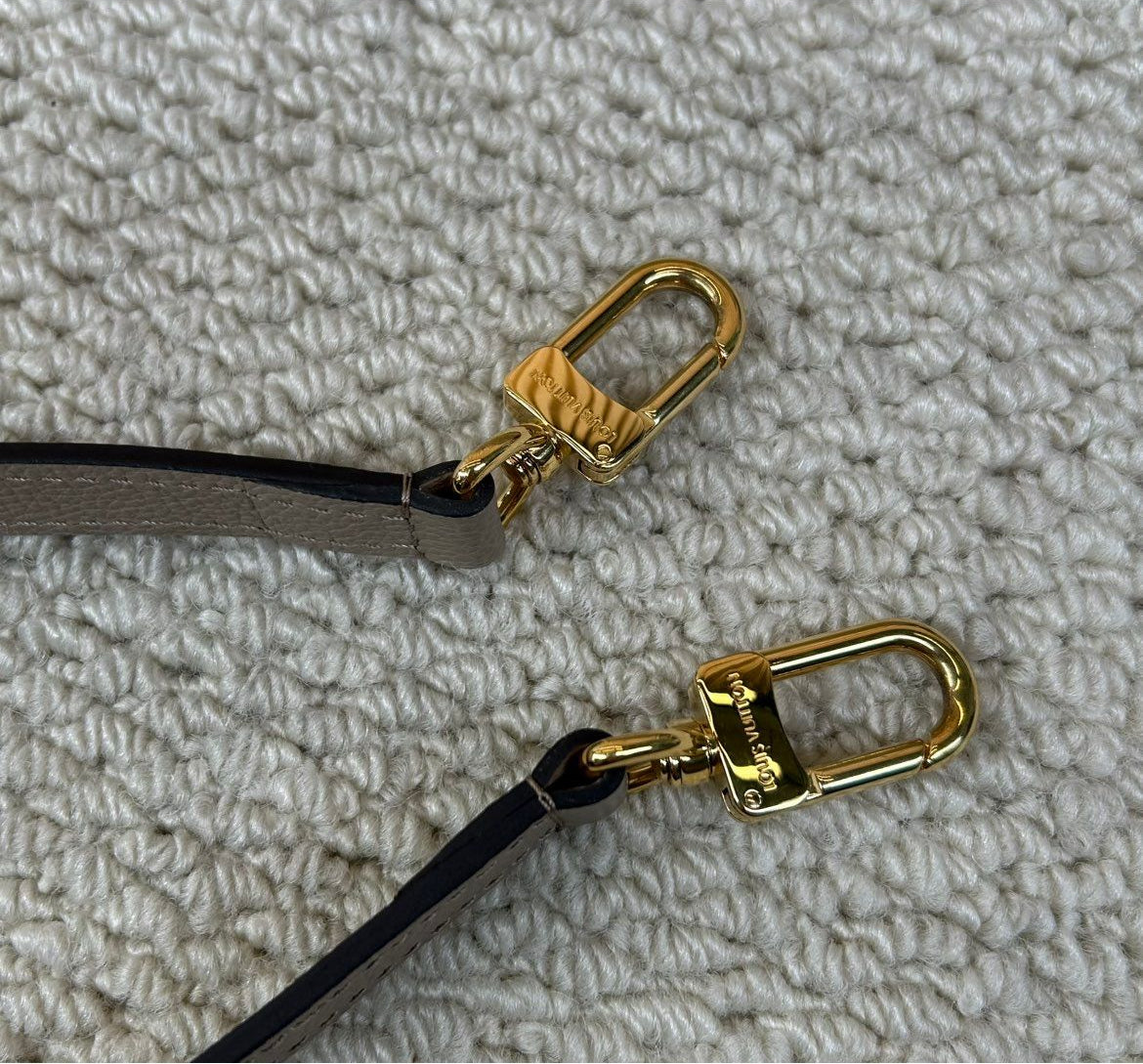 Louis Vuitton Diane Empreinte Giant Bicolor
