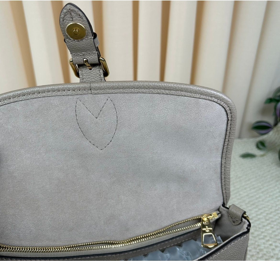 Louis Vuitton Diane Empreinte Giant Bicolor