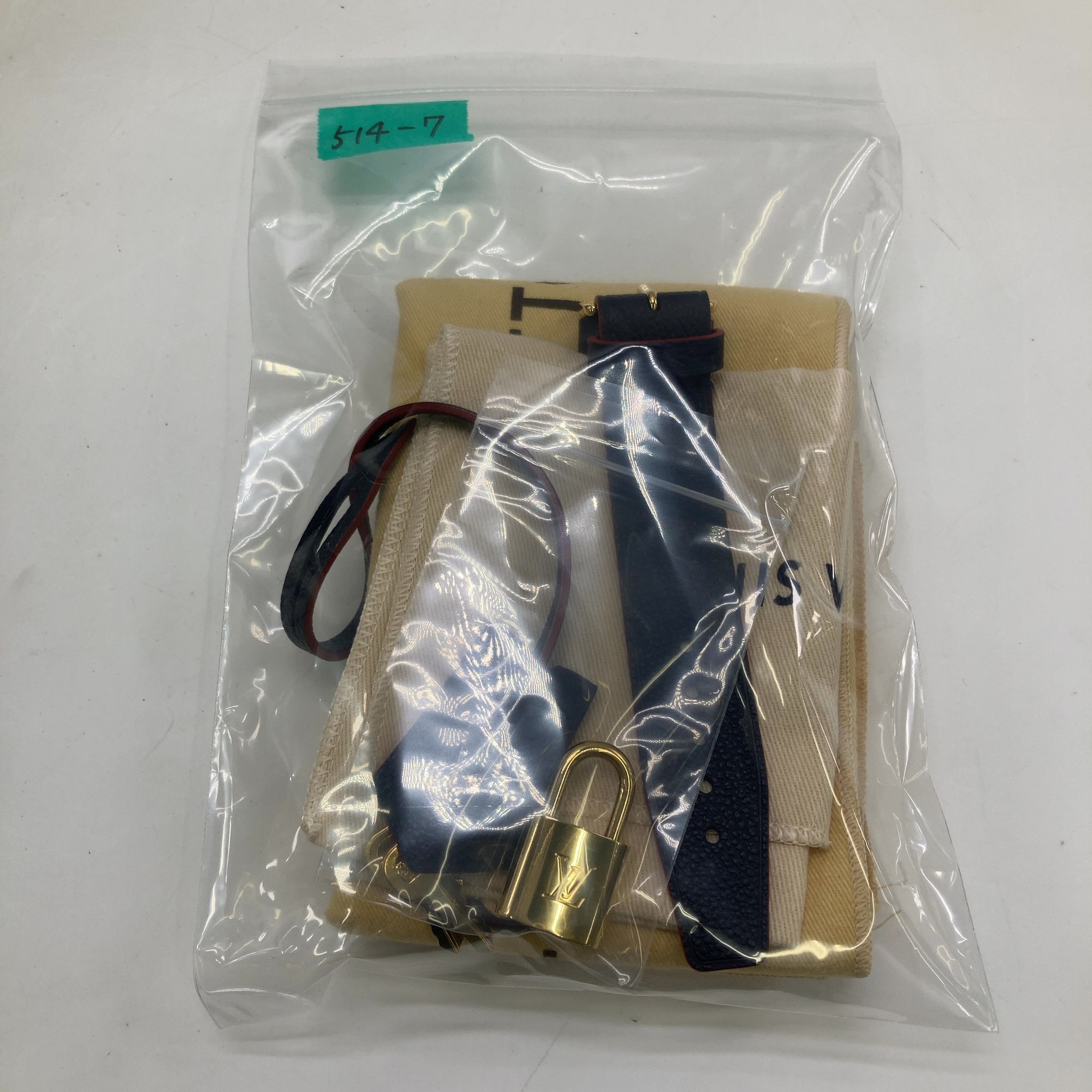 Louis Vuitton Montaigne MM, Empreinte Marine Rouge