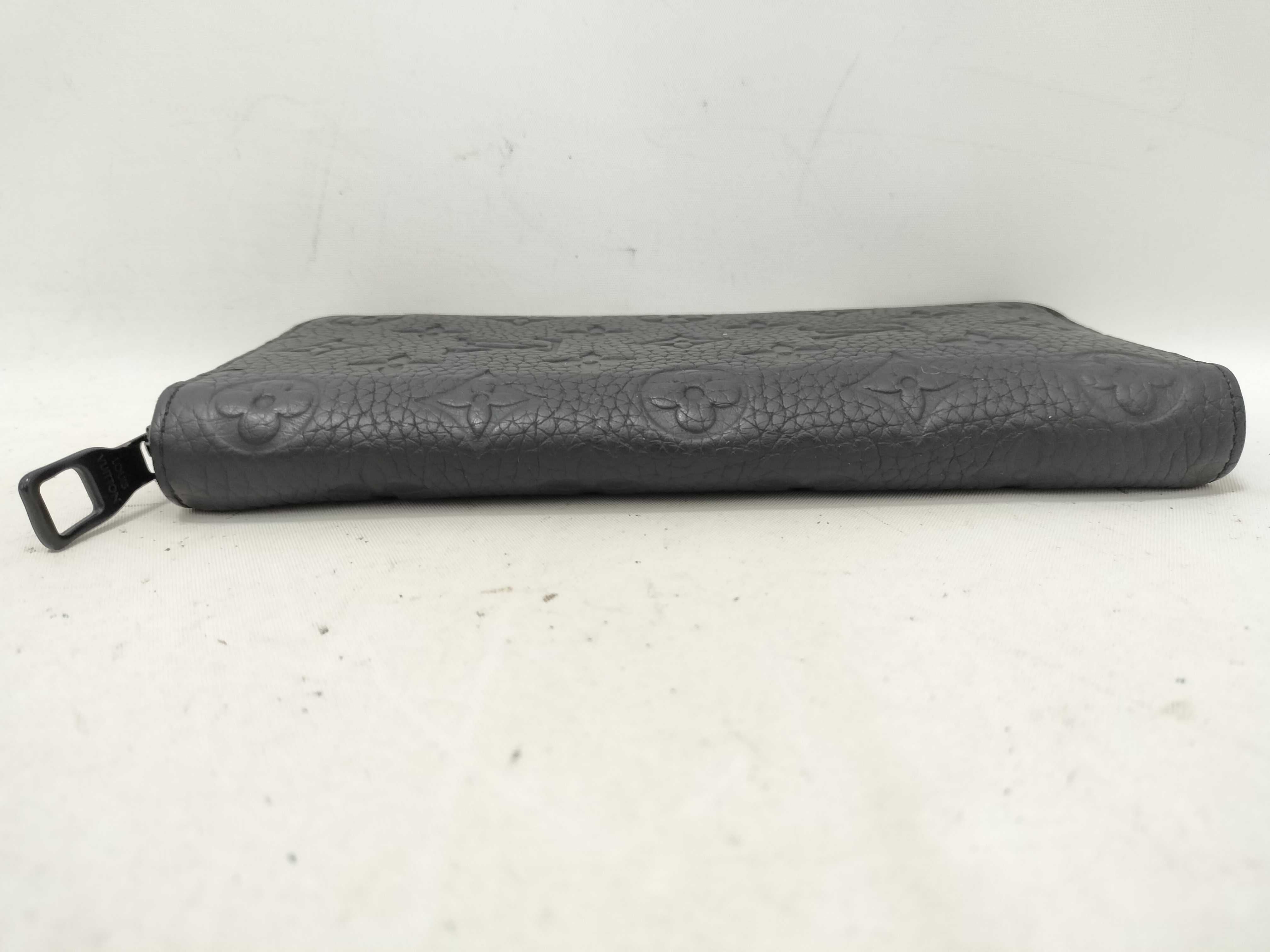 Louis Vuitton Zippy Wallet Taurillon Verticle