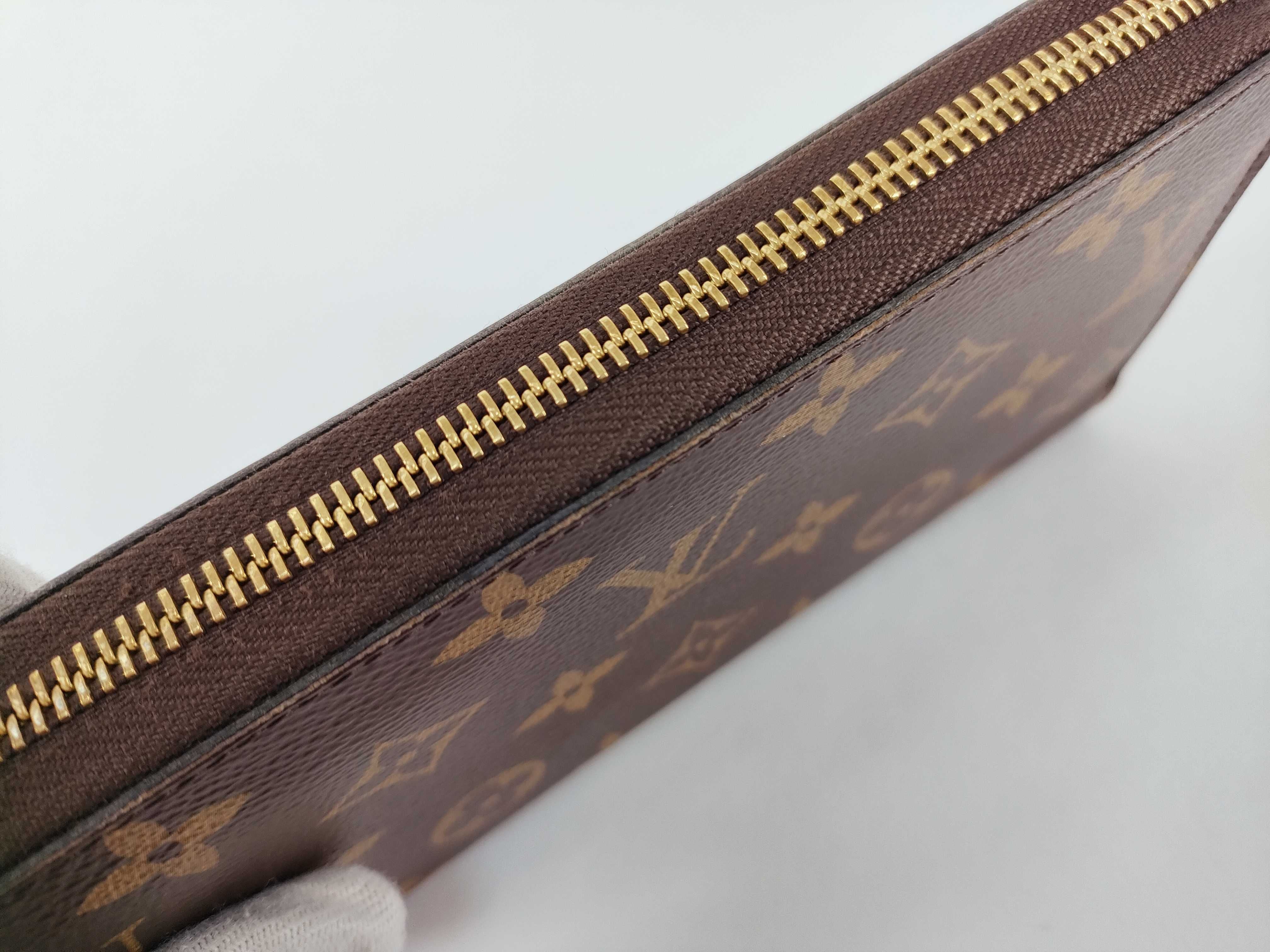 Louis Vuitton Zippy Wallet Fuchsia (M41895)