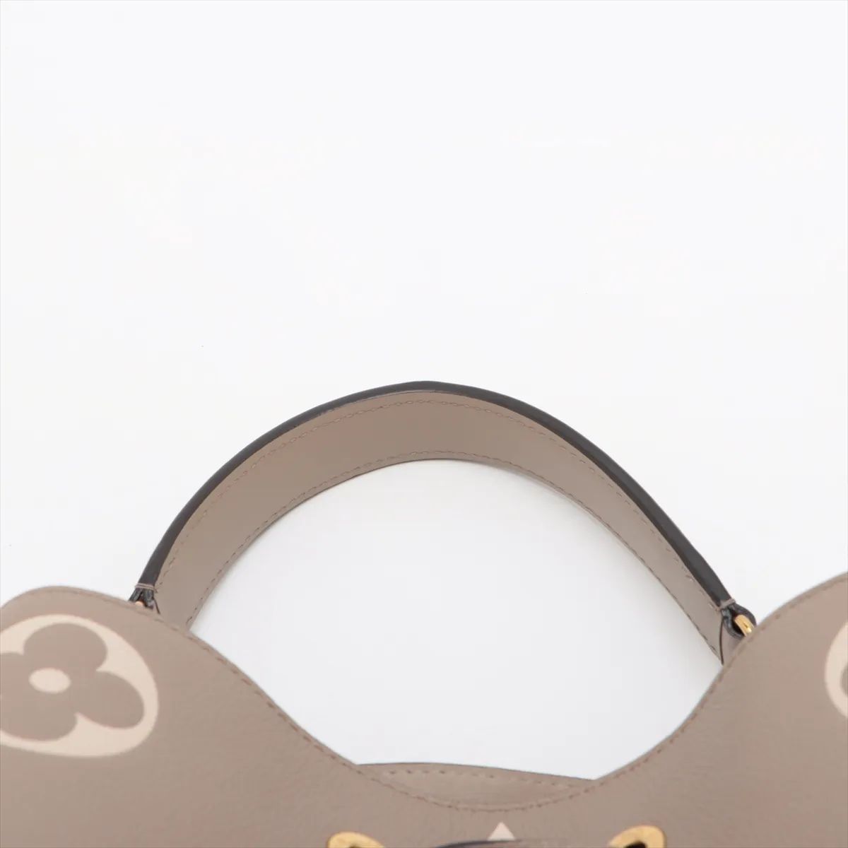 Louis Vuitton NeoNoe, Empreinte Monogram Giant Bicolor 109500