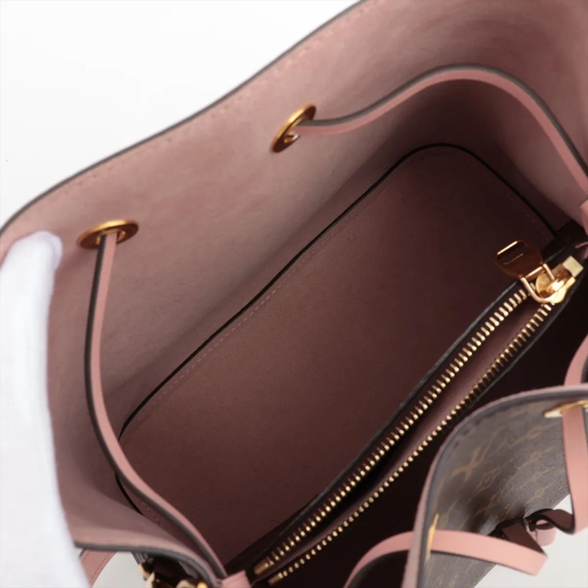 Louis Vuitton NeoNoe, MM Monogram Rose Poudre
