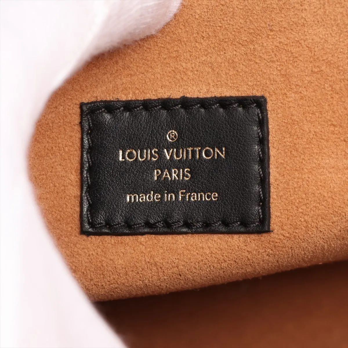Louis Vuitton On My Side MM, Calf Leather Black