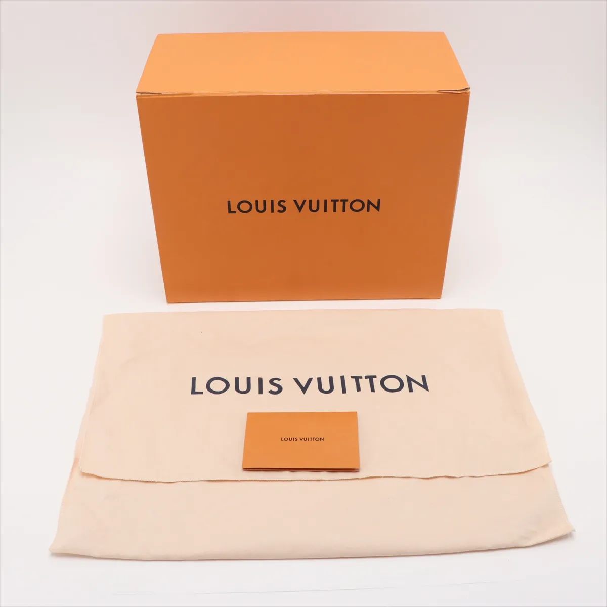 Louis Vuitton On My Side MM, Calf Leather