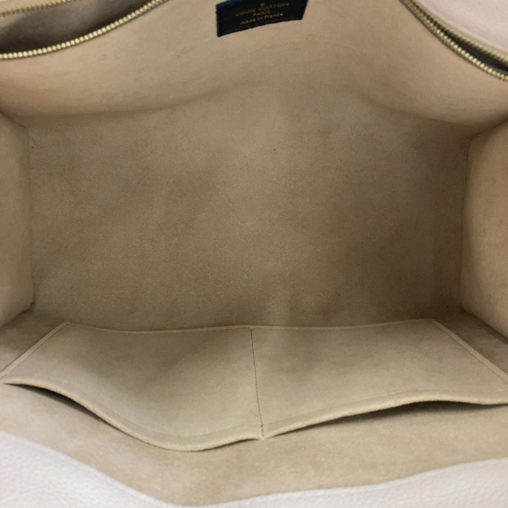 Louis Vuitton On My Side MM, Calf Leather Olive