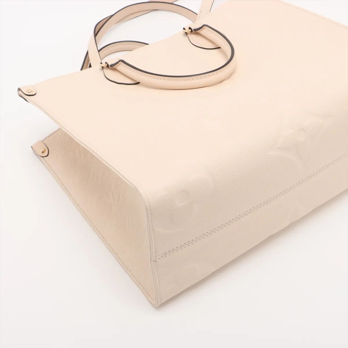 Louis Vuitton OnTheGo MM in Monogram Empreinte Leather