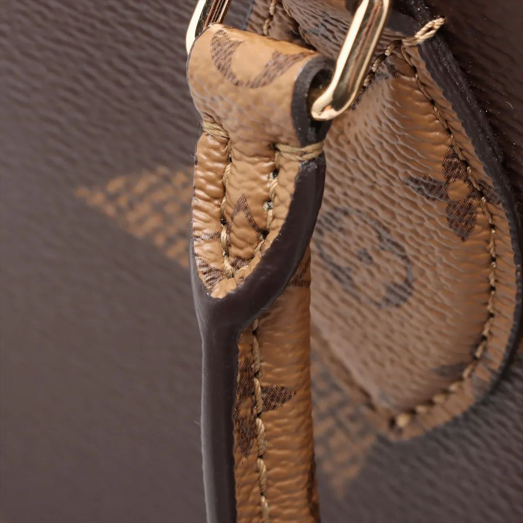 Louis Vuitton OntheGo NM MM Monogram Giant