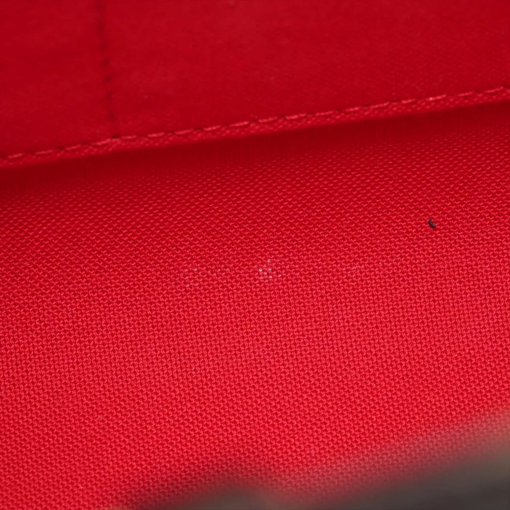 Louis Vuitton OntheGo NM MM Monogram Giant