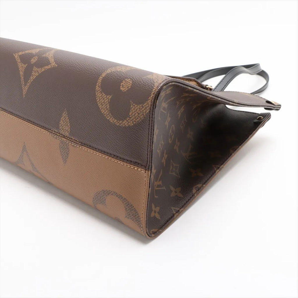 Louis Vuitton OntheGo NM MM Monogram Giant