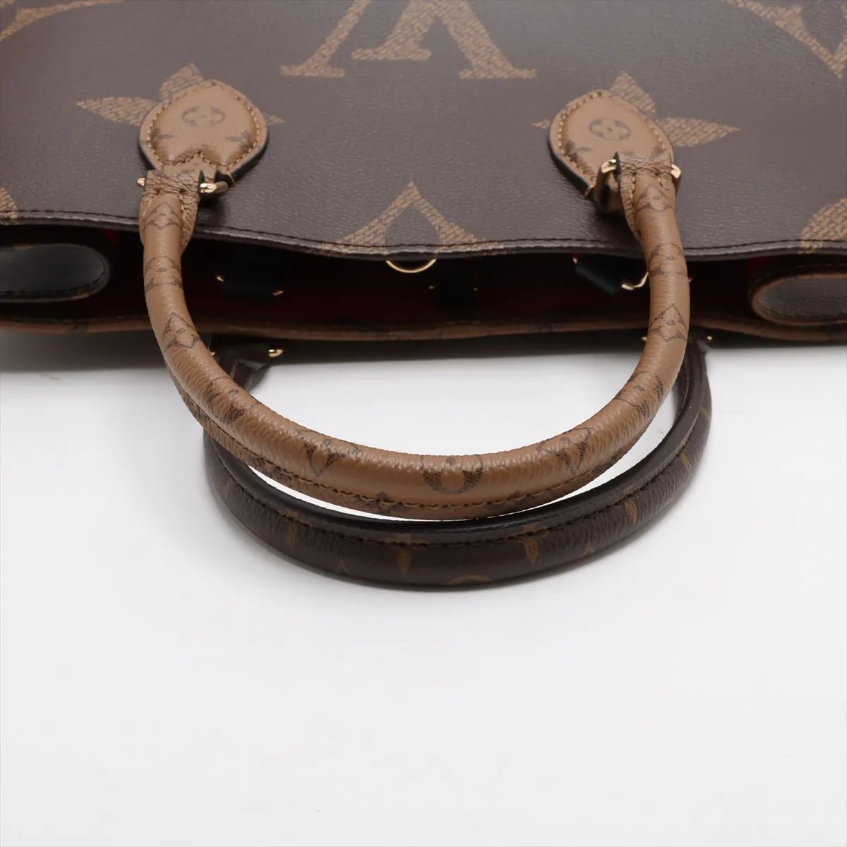 Louis Vuitton OntheGo NM MM Monogram Giant
