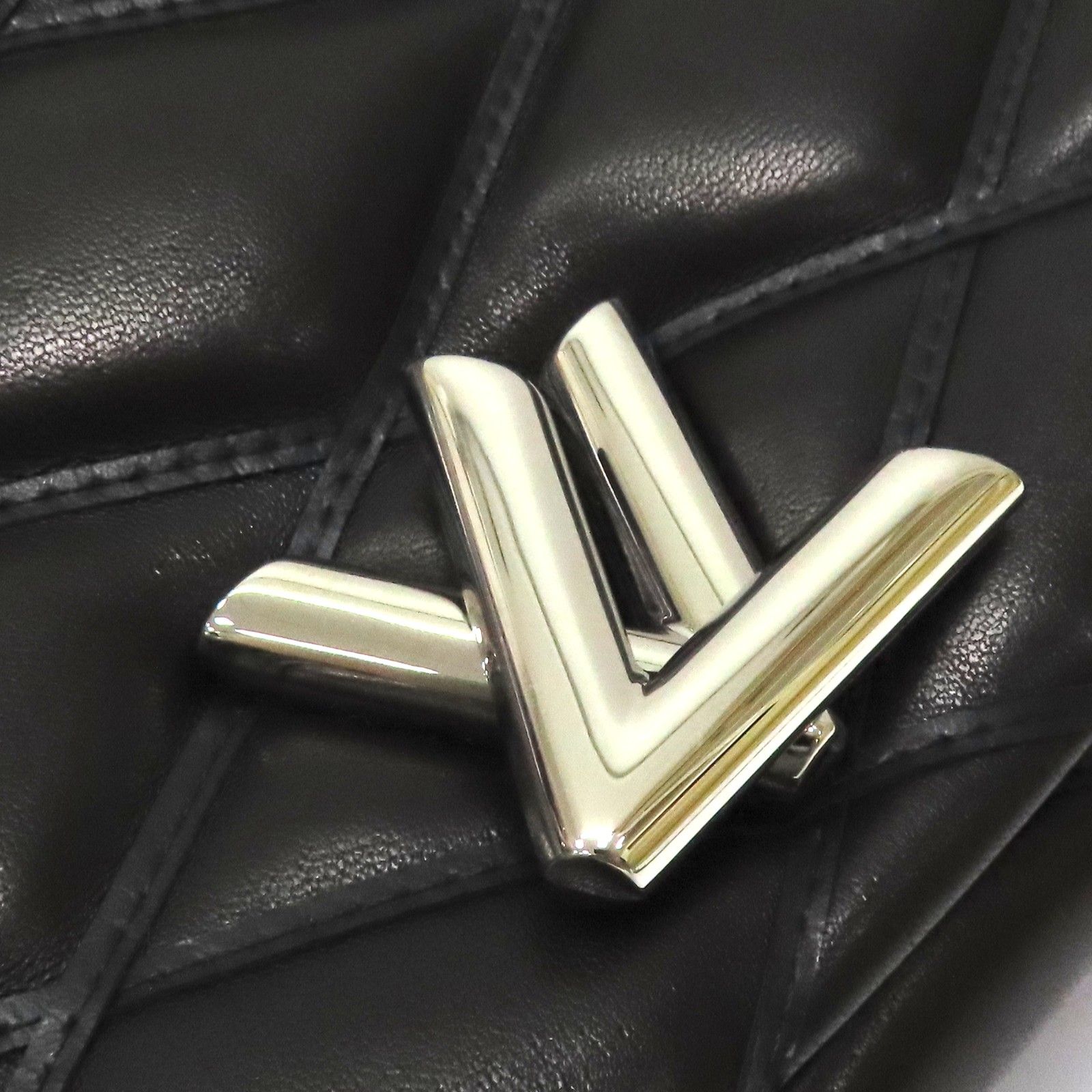 Louis Vuitton Go-14 Chain Shoulder Bag Lambskin Black MM