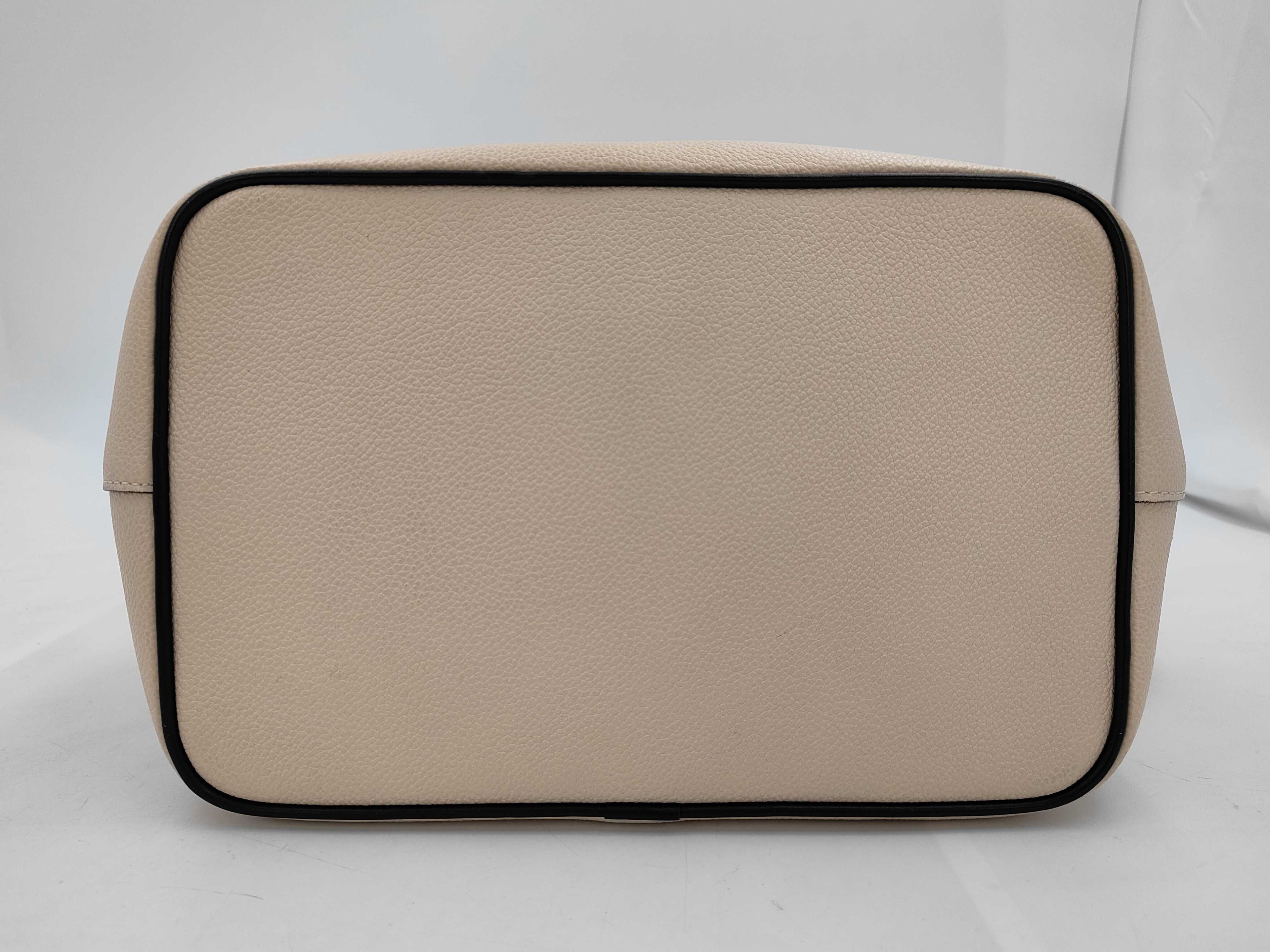 Louis Vuitton NéoNoé MM, Empreinte Giant Crafty Bicolor (LIMITED EDITION)
