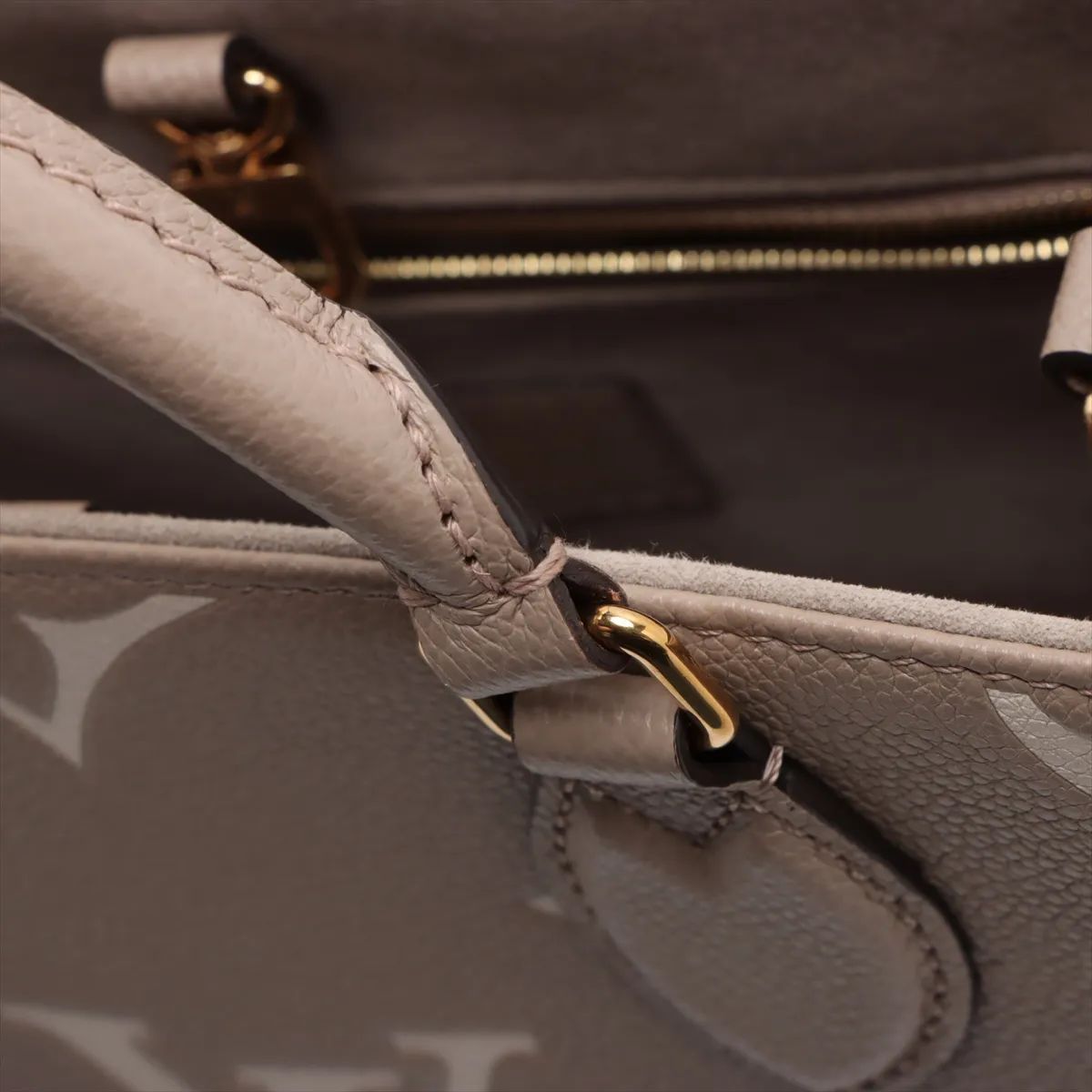 Louis Vuitton OnTheGo PM, Empreinte Giant Bicolor