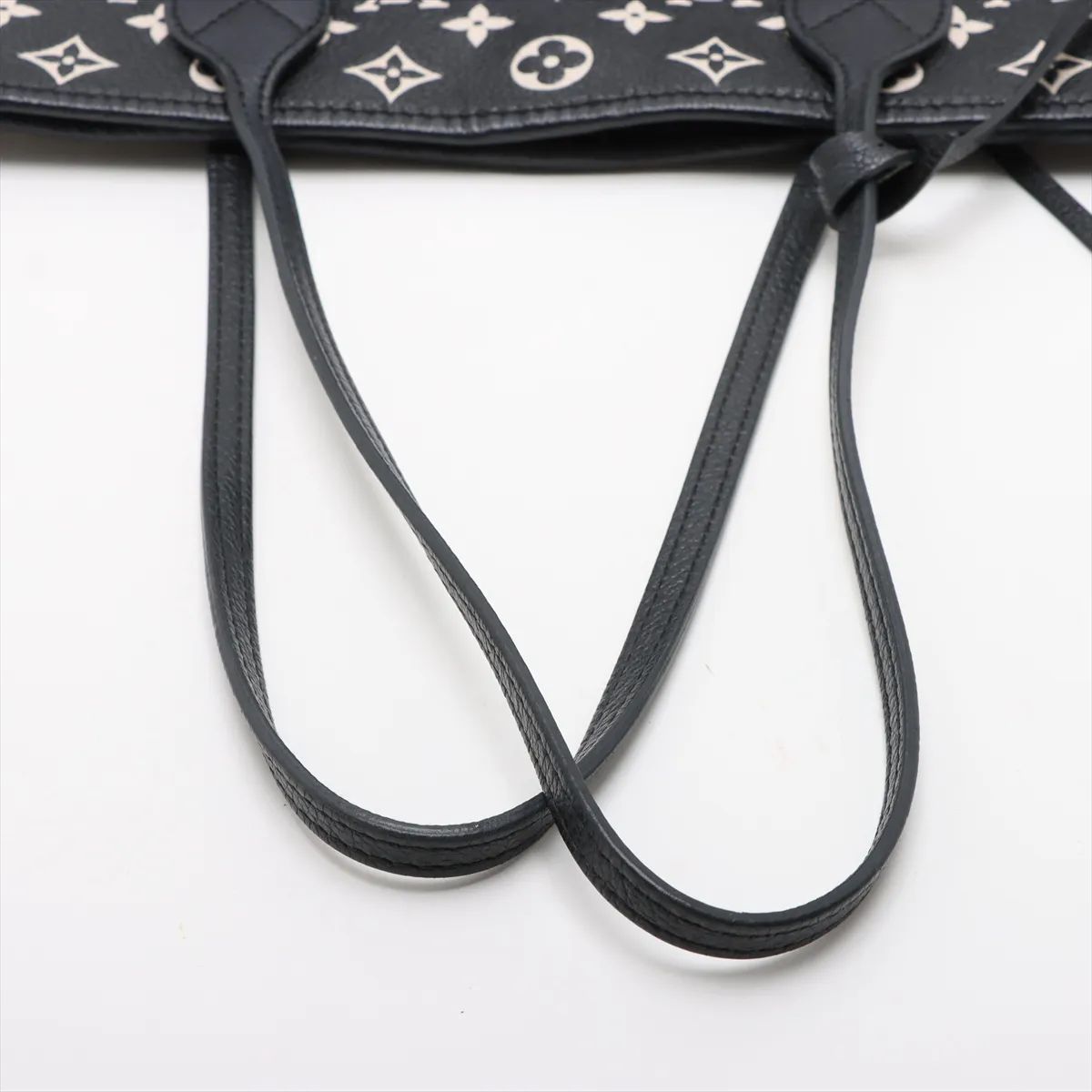 Louis Vuitton Neverfull Empreinte MM Black White