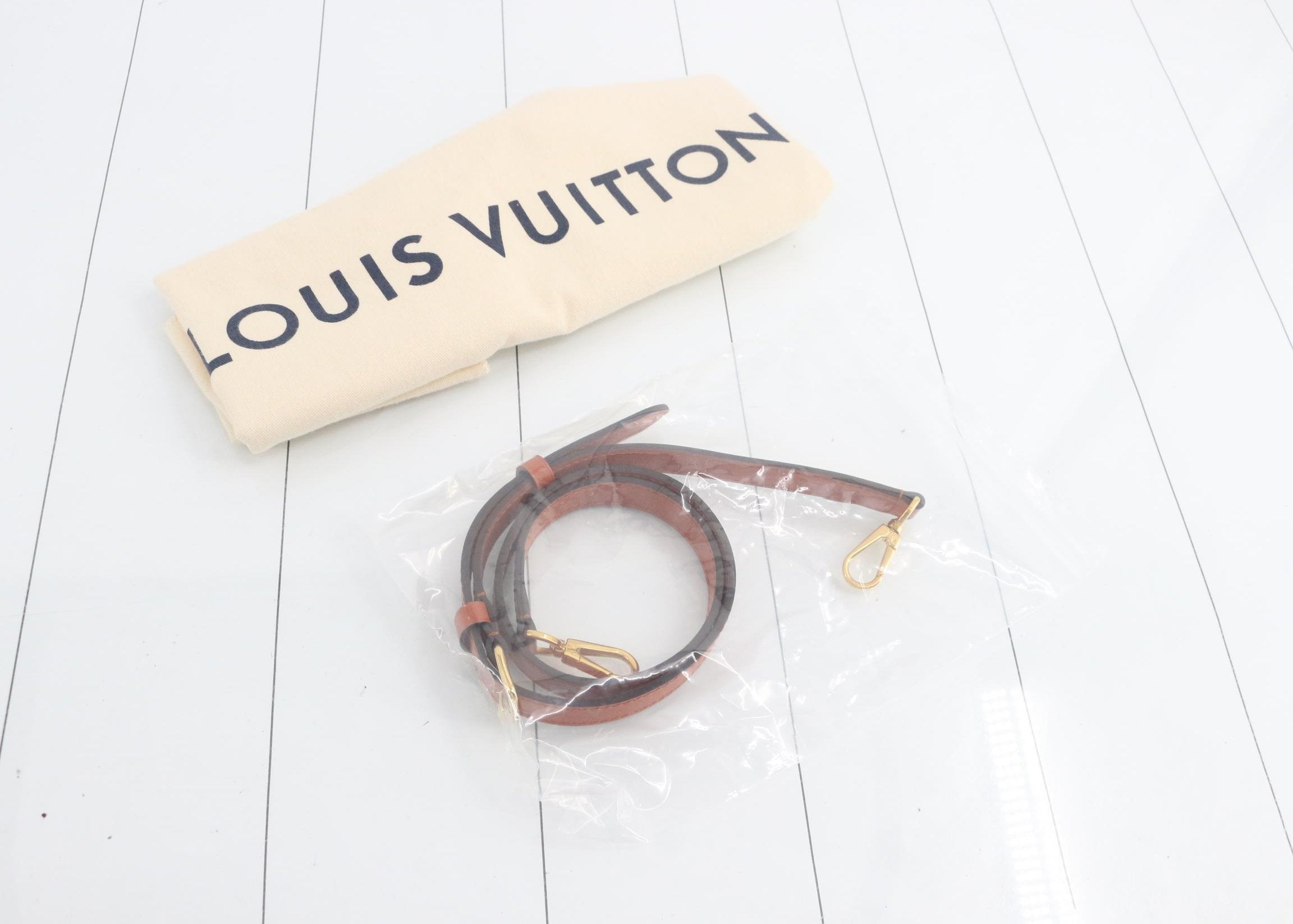 Louis Vuitton On My Side MM Calfskin Leather