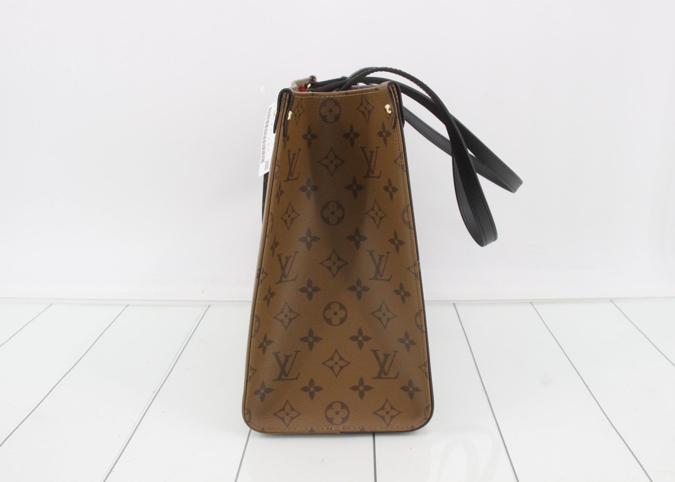 Louis Vuitton OntheGo NM MM Monogram Giant