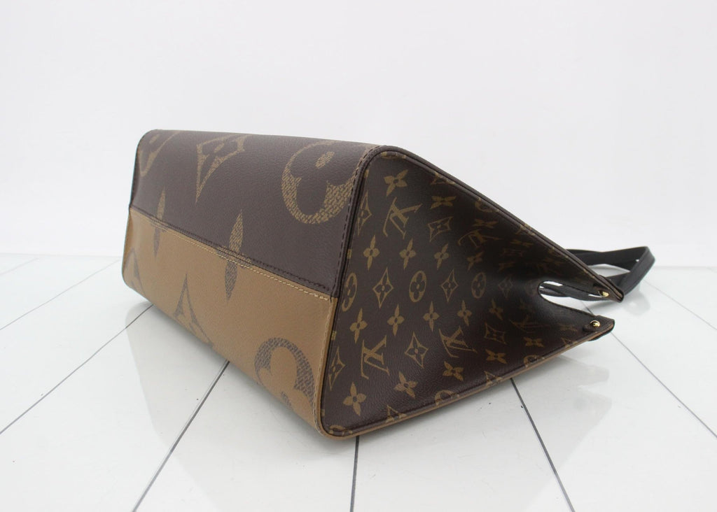 Louis Vuitton OntheGo NM MM Monogram Giant