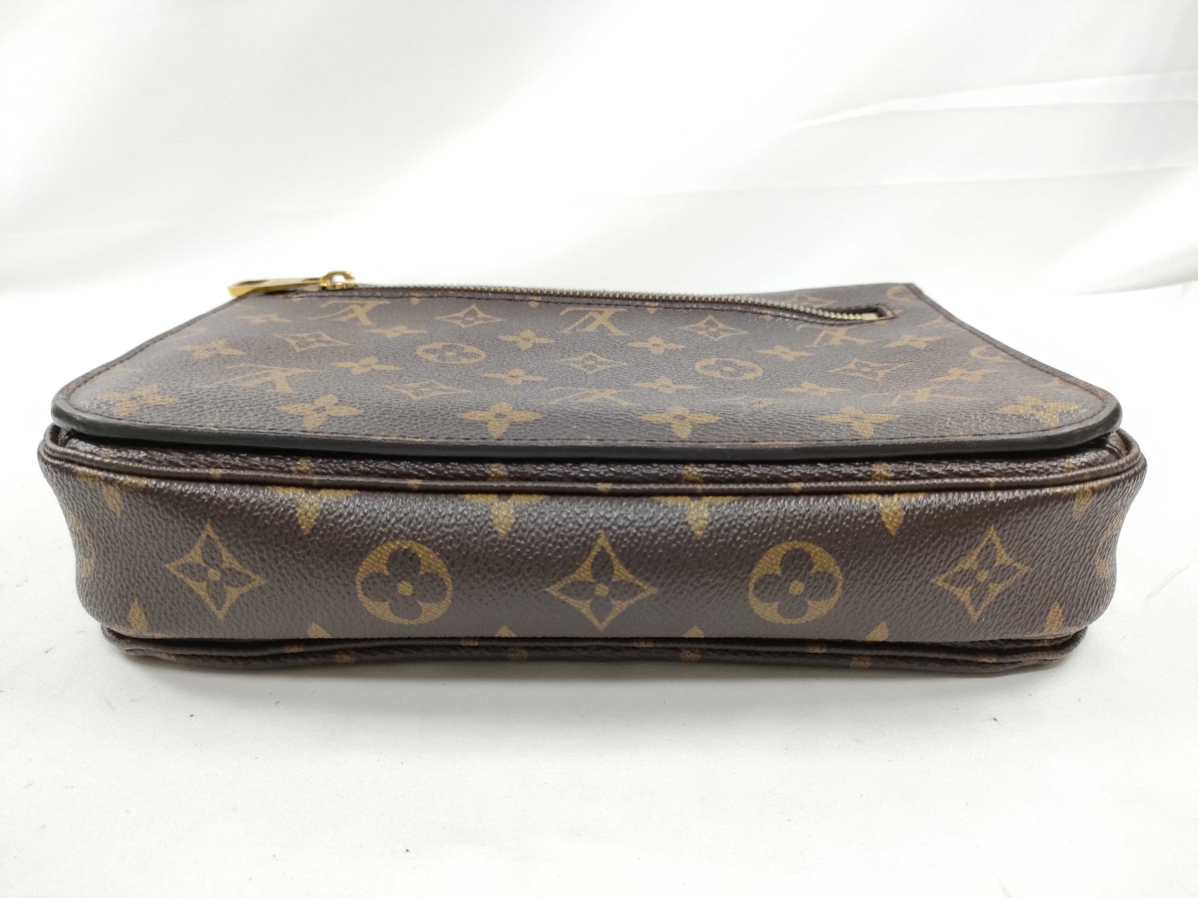 Louis Vuitton Pochette Metis Monogram