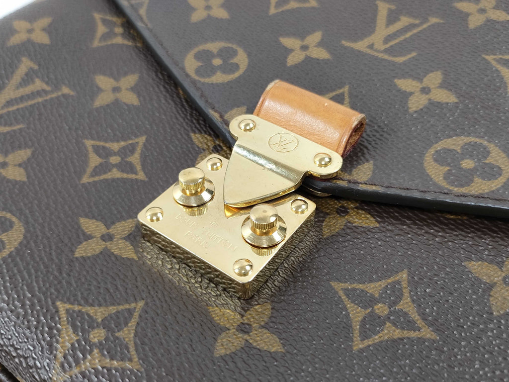Louis Vuitton Pochette Metis Monogram