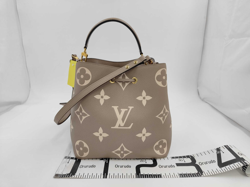 Louis Vuitton NeoNoe, Empreinte Monogram Giant Bicolor