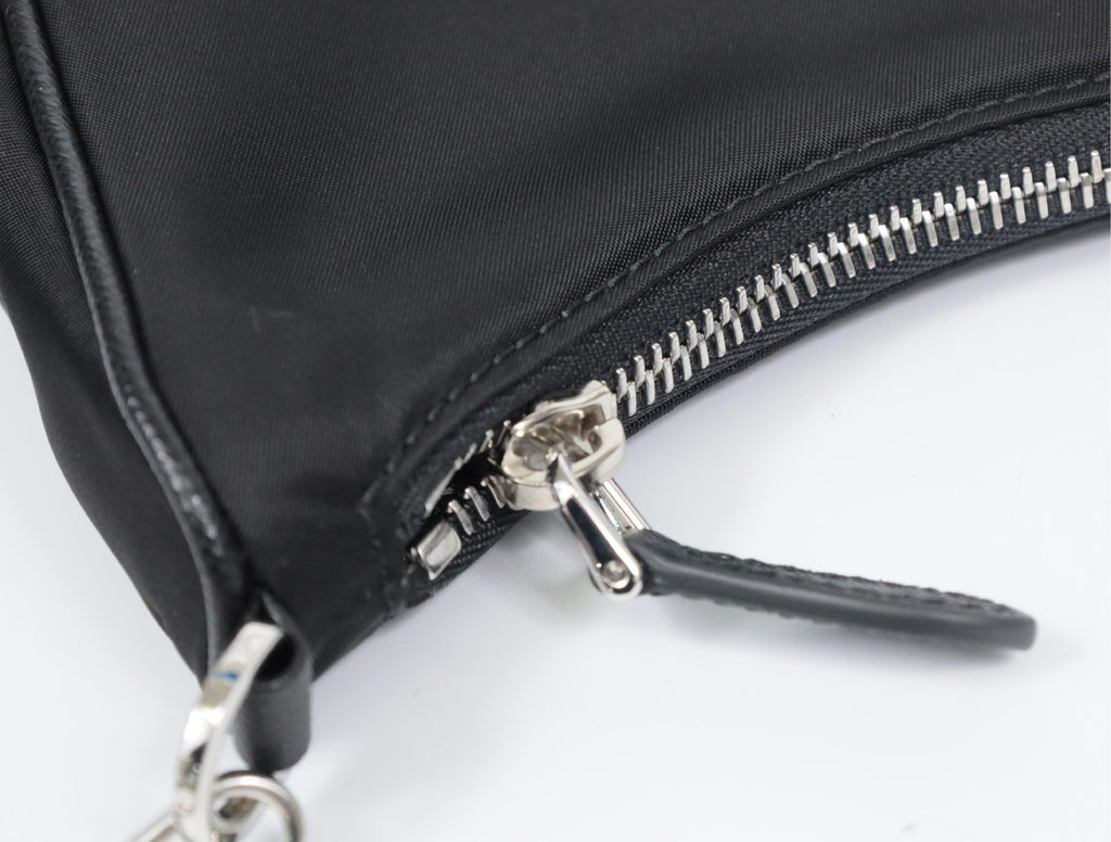 Prada Re-Edition 2005 Nylon Silver Condition: A