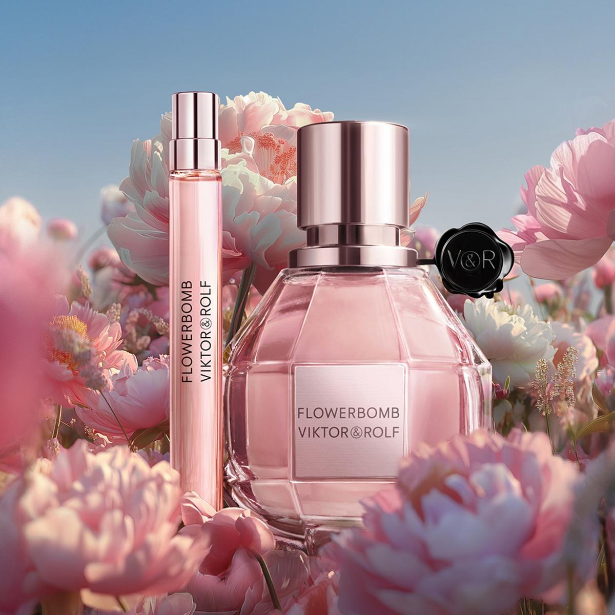 Viktor & Rolf Flowerbomb Women 3.4 Fl. Oz.