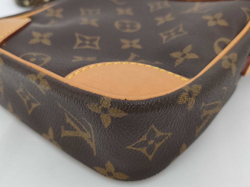 Louis Vuitton Danube, Monogram