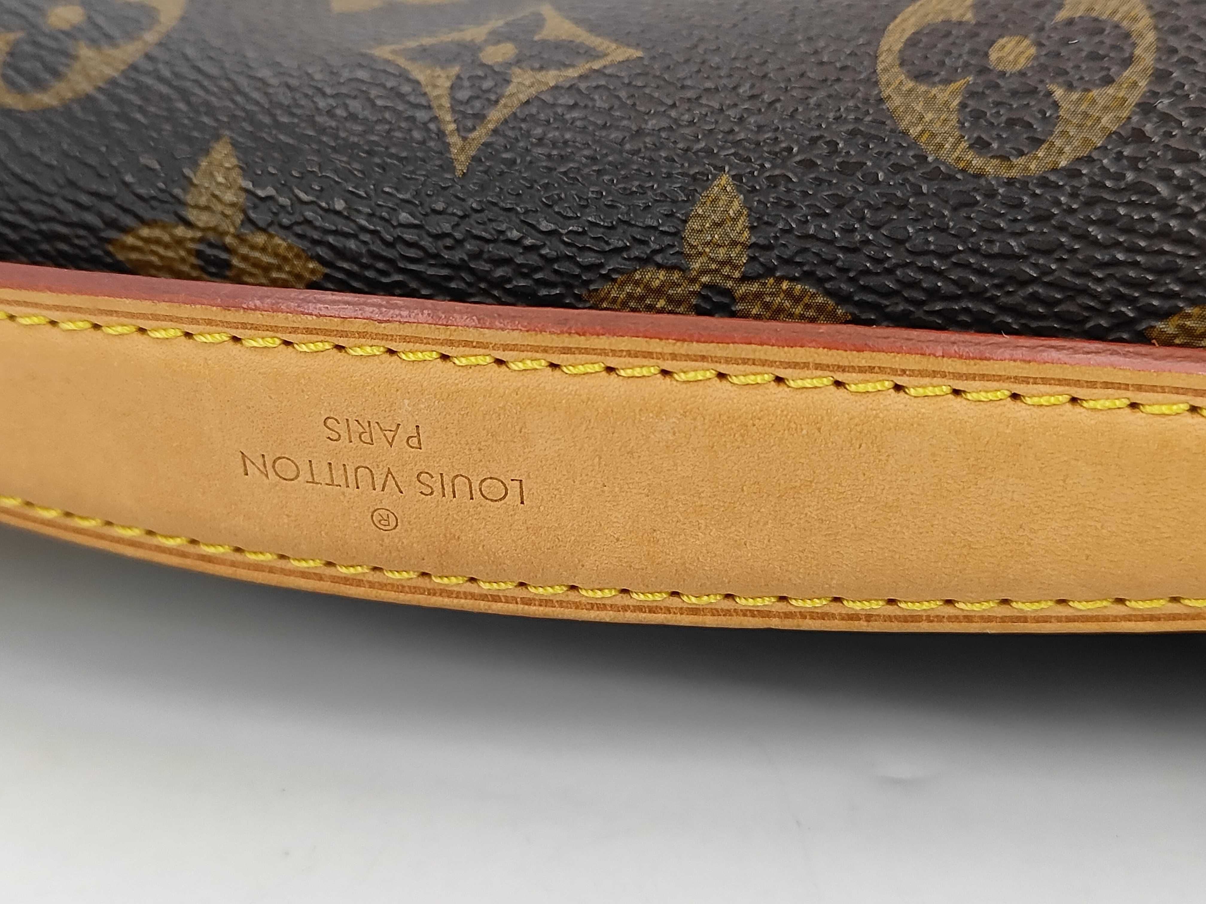 Louis Vuitton Pochette Metis, Monogram