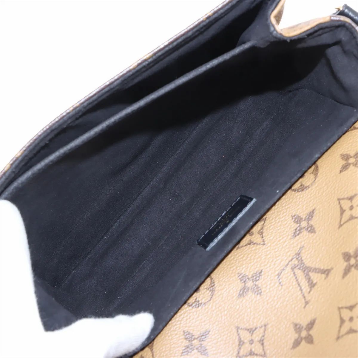 Louis Vuitton Pochette Metis, Monogram Reverse