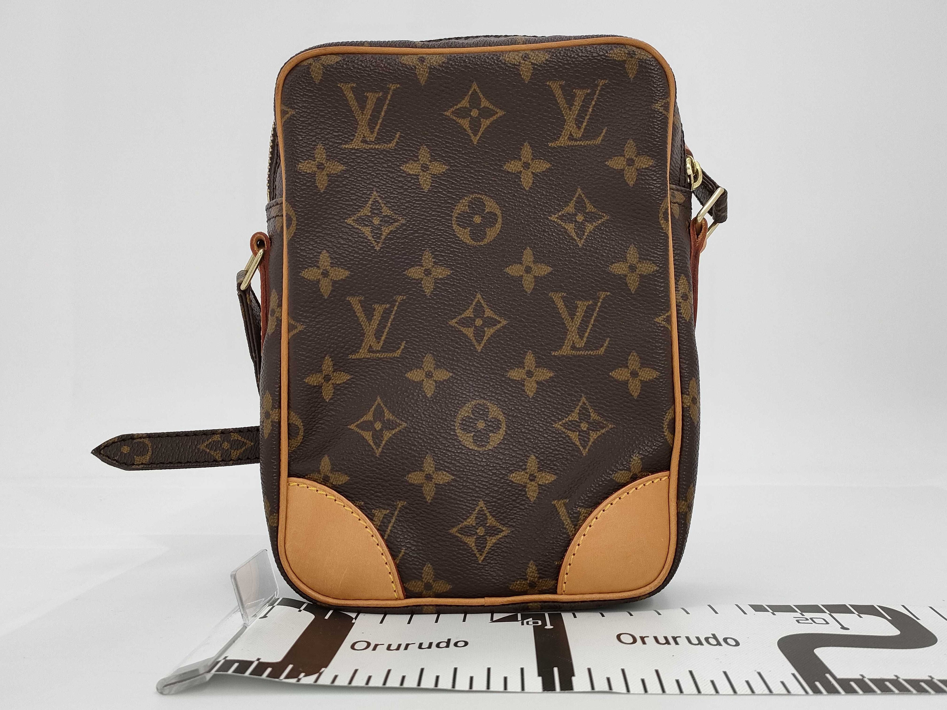 Louis Vuitton Danube, Monogram